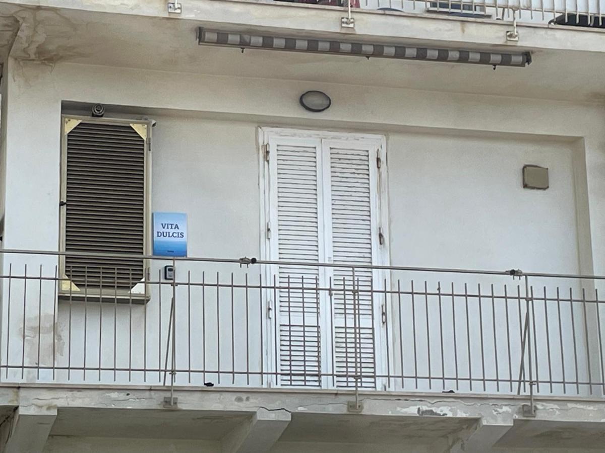 Vita Dulcis Ostia Apartment Exterior photo